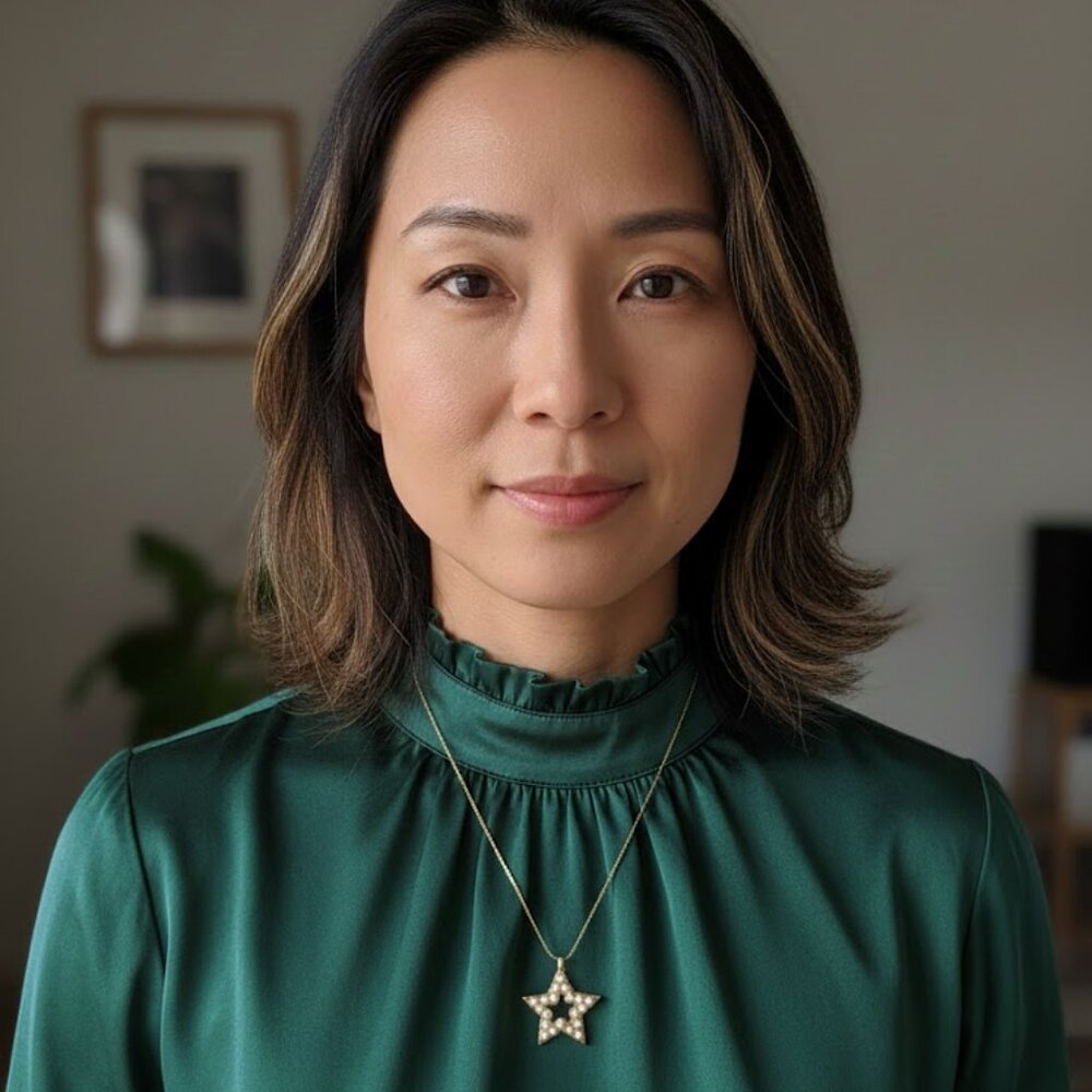 Vintage GIVENCHY Gold Plated Star Necklace with Gold Chain